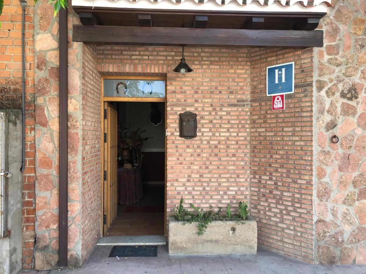 Hostal La Caballeriza Malpartida de Cáceres Eksteriør bilde